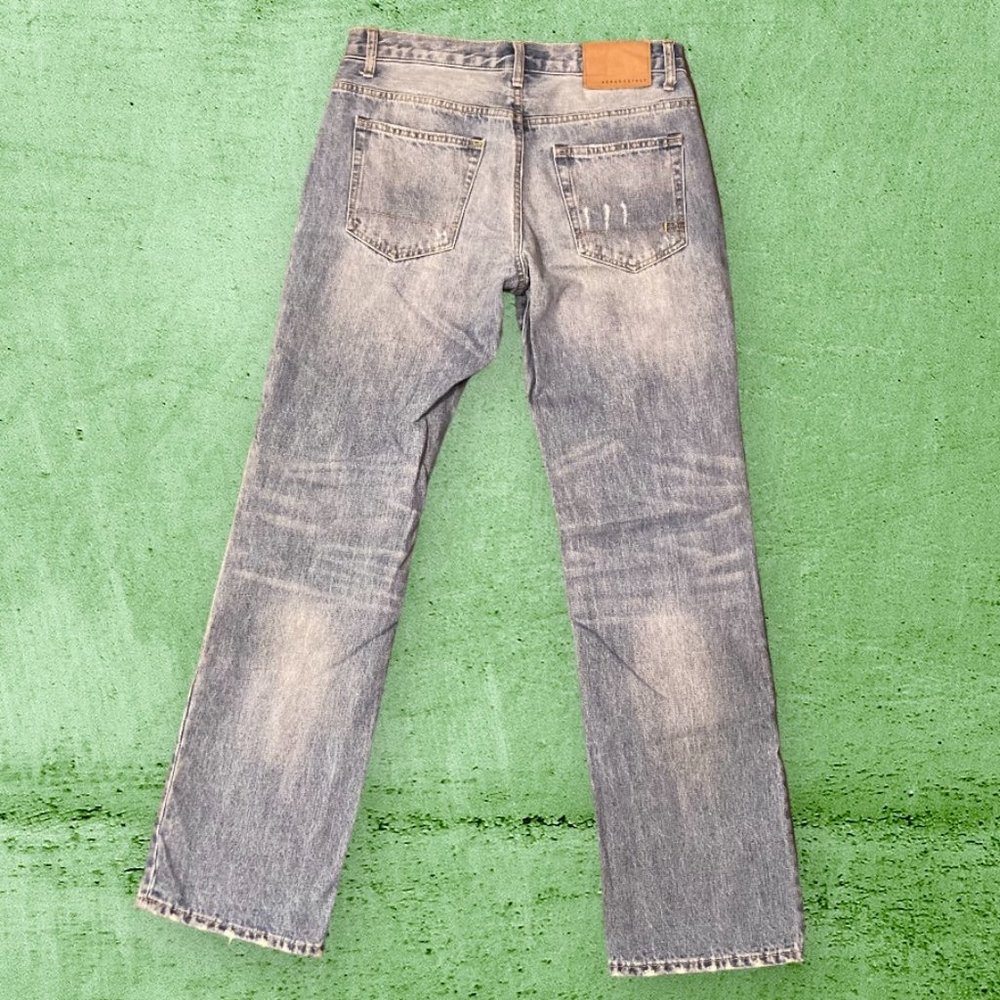 NWOT Aeropostale Relaxed Distressed Men's Denim Jeans 28 x 32 (#12)